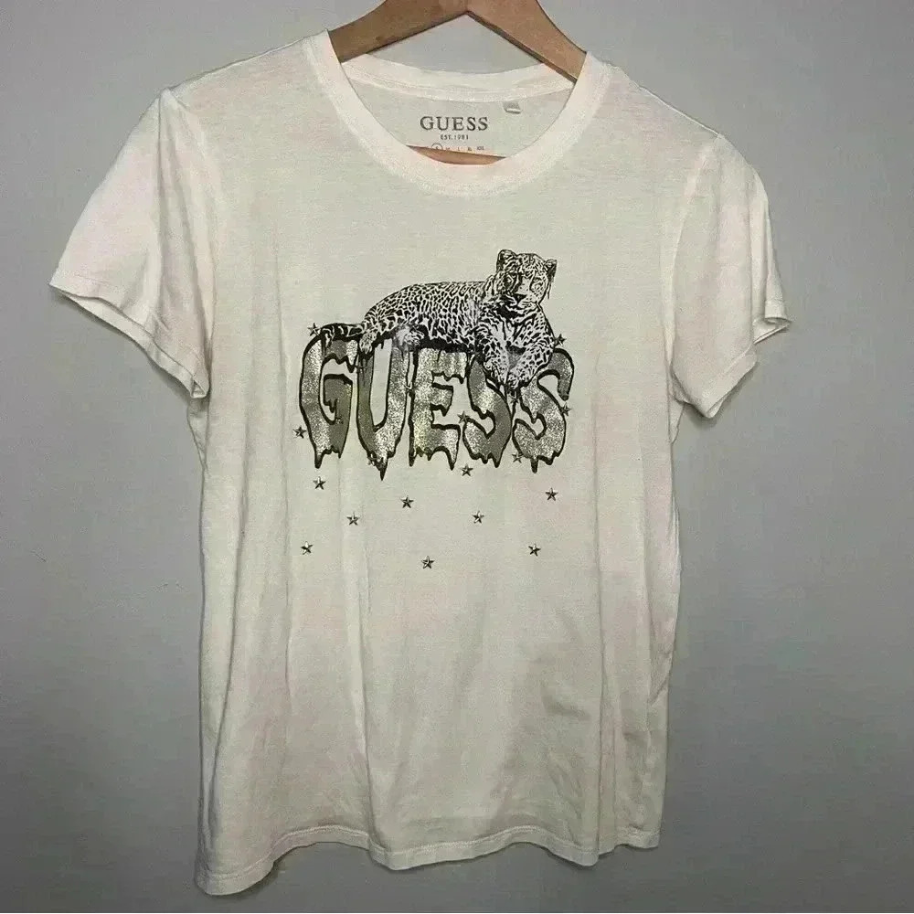 Guess tee shirt size S leopard print in excellent condition